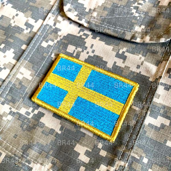 BP0087V 01 Bandeira Suécia Patch Bordada Fecho de Contato - Imagem 2