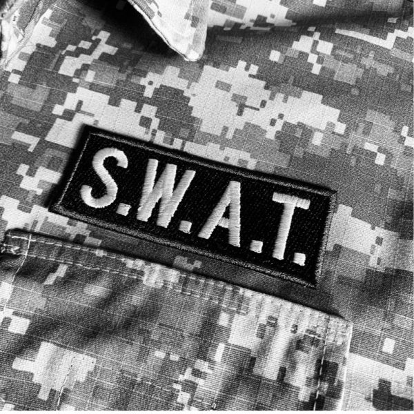 M0109T02 SWAT Patch Bordado Termoadesivo Costura - Imagem 2