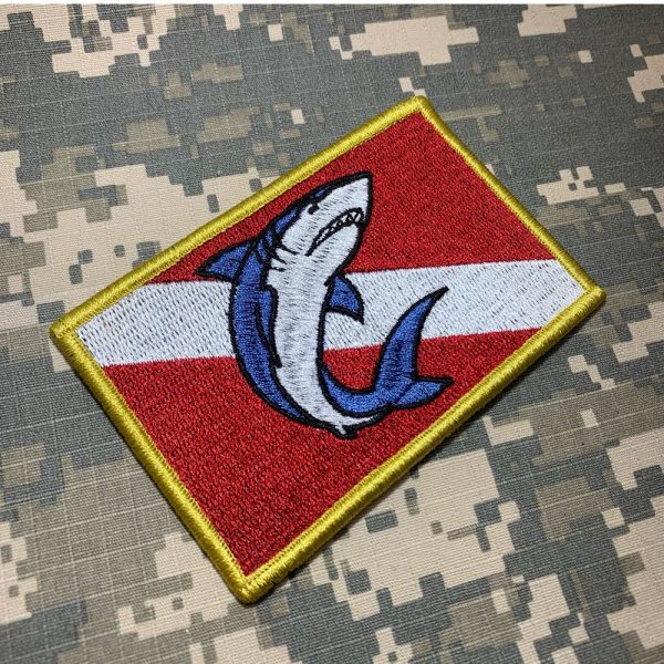 BD0176V21 Bandeira Mergulhador Patch Bordado Fecho Contato - Imagem 2