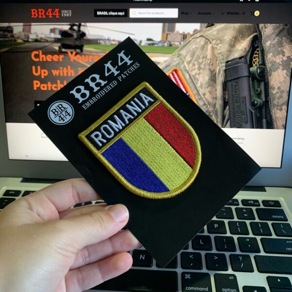 BPROEV001 Bandeira Romênia Patch Bordado Fecho Contato - Imagem 3