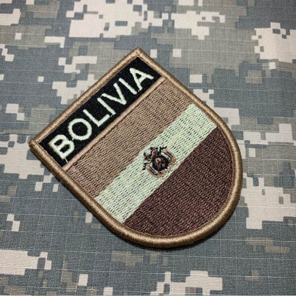 BP0029EV04 Bandeira Bolívia Patch Bordado Fecho Contato - Imagem 2