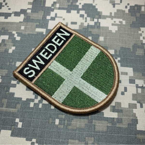 BP0087EV03 Bandeira Suécia Patch Bordado Fecho Contato - Imagem 2