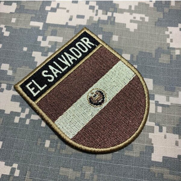 BP0203ET04 Bandeira El Salvador Patch Bordado Termo Adesivo - Imagem 3