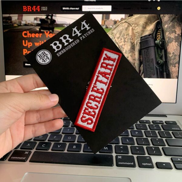 NT0514T03 Secretary Patch Bordado Termo Adesivo ou Costura - Imagem 2