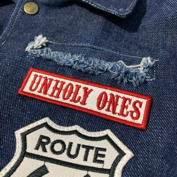 NT0519T03 Unholy Ones Patch Bordado Termo Adesivo ou Costura - Imagem 2