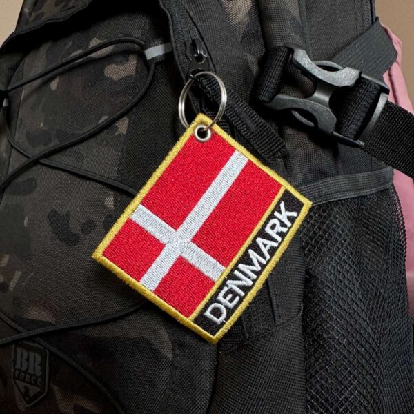 BP0073N-001 Bandeira Dinamarca Patch Bordado 7,5x6,3cm - Imagem 3