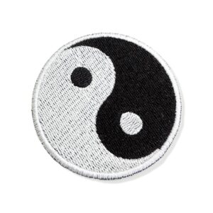 AM0023-001 Yin Yang Patch Bordado 6,8×6,8cm