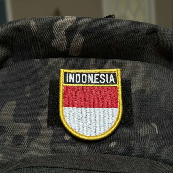 BP0419E-011 Bandeira Indonesia Patch Bordado 5,7x6,8cm - Imagem 2
