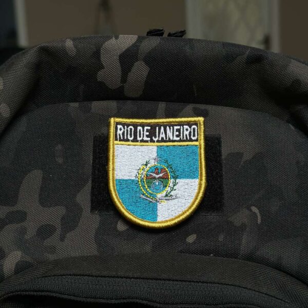 BE0136E-011 Bandeira Rio de Janeiro Patch Bordado 5,7x6,8cm - Imagem 4