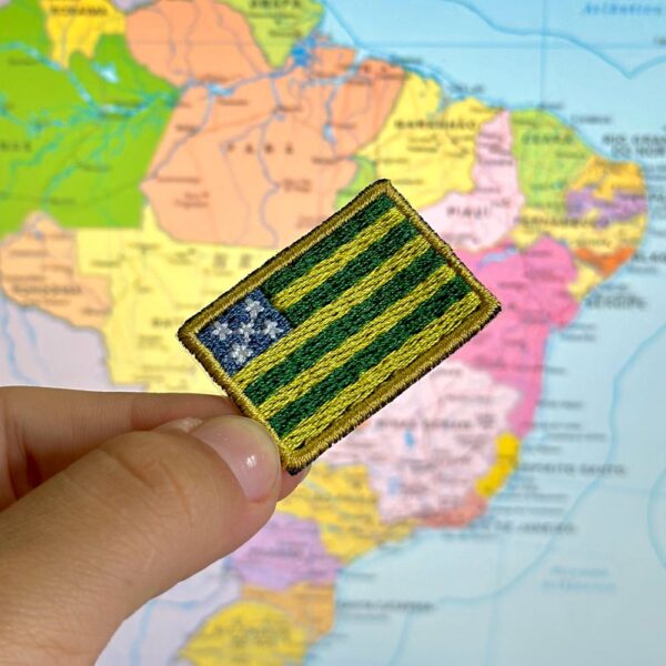 BE0172-031 Bandeira Goiás Patch Bordado 3,8x2,5cm - Imagem 3