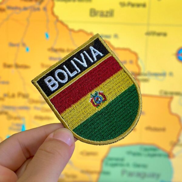 BP0029E-011 Bandeira Bolivia Patch Bordado 5,7x6,8cm - Imagem 3