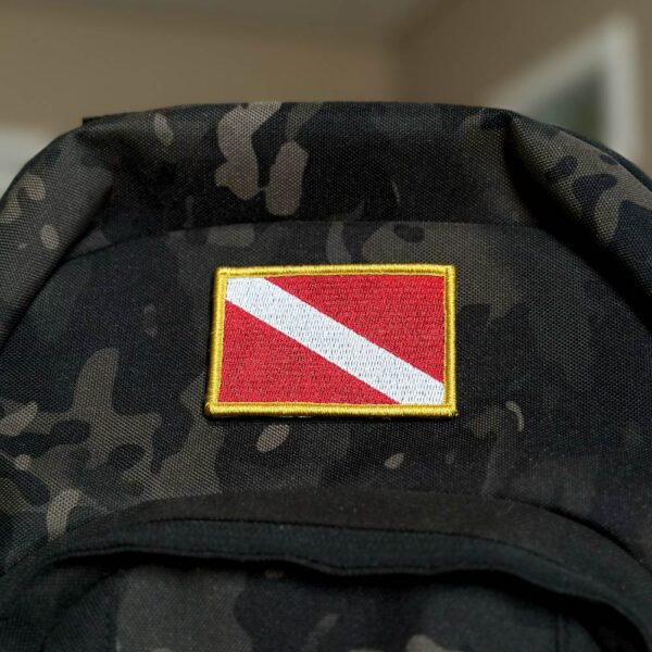 BD0175-001 Bandeira Mergulhador Patch Bordado 7,5x5,0cm - Imagem 2