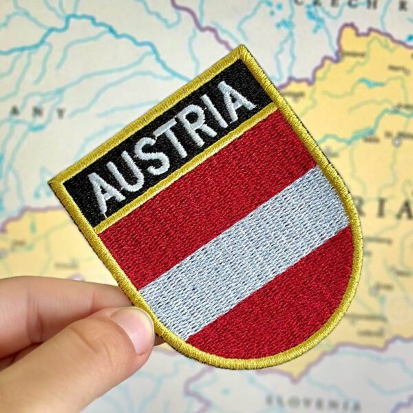 BP0003E-001 Bandeira Austria Patch Bordado 6,8x8,0cm - Imagem 3