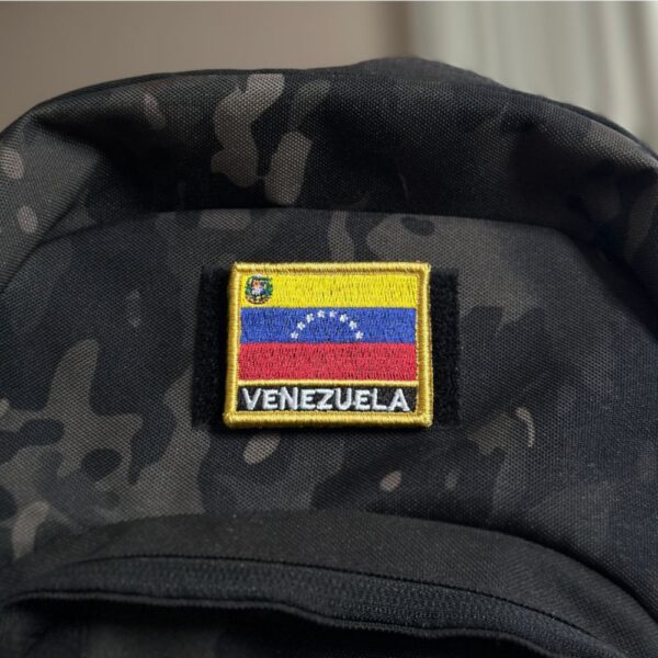 BP0046N-011 Bandeira Venezuela Patch Bordado 5,7x4,8cm - Imagem 2