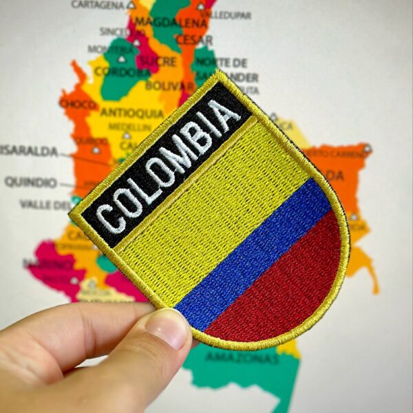 BP0049E-001 Bandeira Colombia Patch Bordado 6,8x8,0cm - Imagem 3