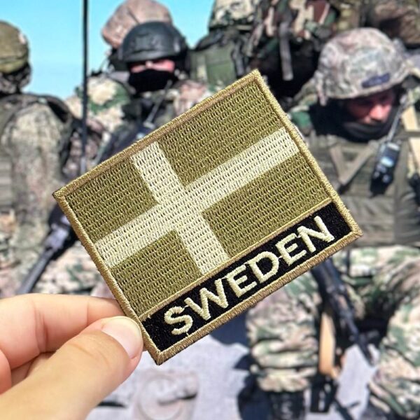 BP0087N-003 Bandeira Suécia Patch Bordado 7,5x6,3cm - Imagem 4