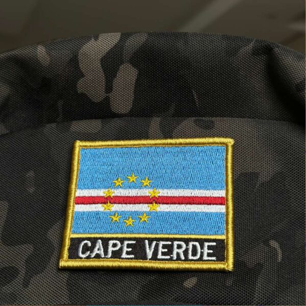 BP0434N-001 Bandeira Cabo Verde Patch Bordado 7,5x6,3cm - Imagem 2
