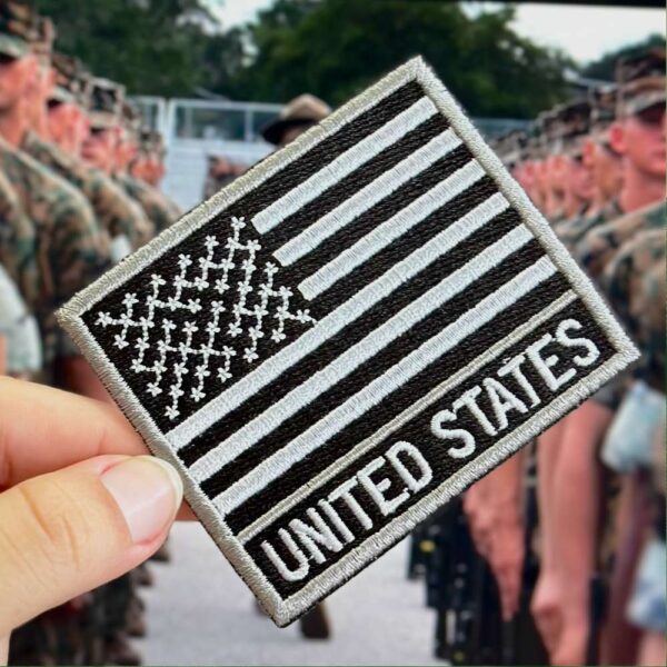 BP0055N-002 Bandeira USA Patch Bordado 7,5x6,3cm - Imagem 2