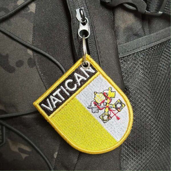 BP0060E-001 Bandeira Vaticano Patch Bordado 6,8x8,0cm - Imagem 4