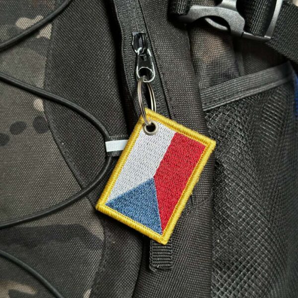 BP0085-011 Bandeira República Tcheca Patch Bordado 5,7x3,8cm - Imagem 3