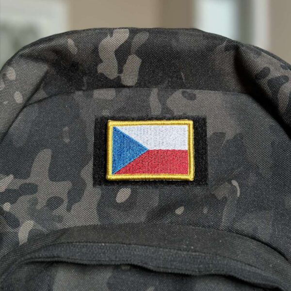 BP0085-011 Bandeira República Tcheca Patch Bordado 5,7x3,8cm - Imagem 2
