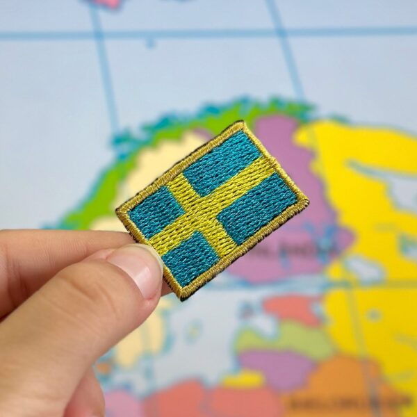 BP0087-031 Bandeira Suécia Patch Bordado 3,8x2,5cm - Imagem 3