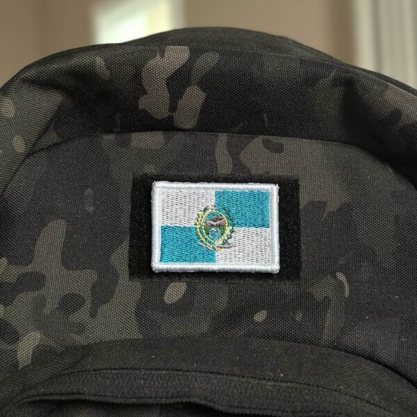 BE0136-016 Bandeira Rio de Janeiro Patch Bordado 5,7x3,8cm SA23 - Imagem 4