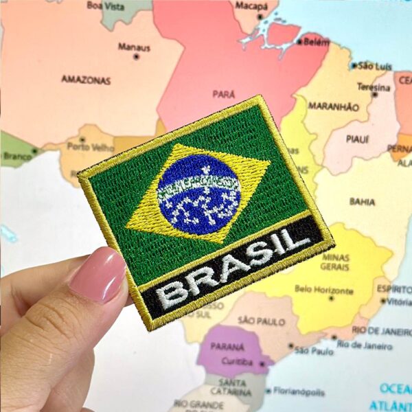 BP0403N-011 Bandeira Brasil Patch Bordado 5,7x4,8cm - Imagem 2