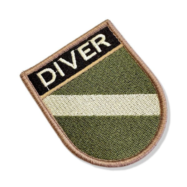BD0175E-003 Bandeira Mergulhador Patch Bordado 6,8x8,0cm - Imagem 3
