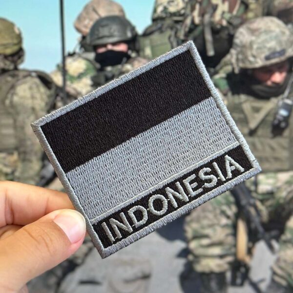 BP0419N-002 Bandeira Indonésia Patch Bordado 7,5x6,3cm - Imagem 2
