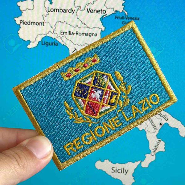 BE0227-001 Bandeira Lazio Region Bordado 7,5x5,0cm - Imagem 2