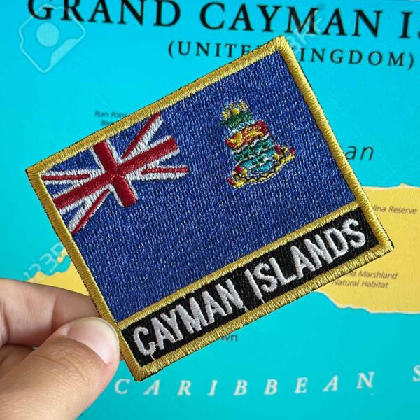 BP0422N-001 Bandeira Ilhas Cayman Patch Bordado 7,5x6,3cm - Imagem 2