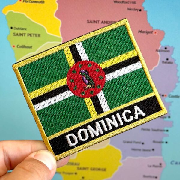 BP0432N-001 Bandeira Dominica Patch Bordado 7,5x6,3cm - Imagem 2