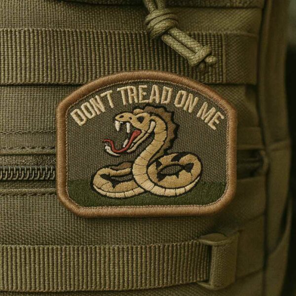 M0149-004 Don't Tread On Me Patch Bordado 7x6cm - Imagem 5