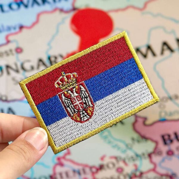 BP0425-001 Bandeira Sérvia Patch Bordado 7,5x5cm - Imagem 3