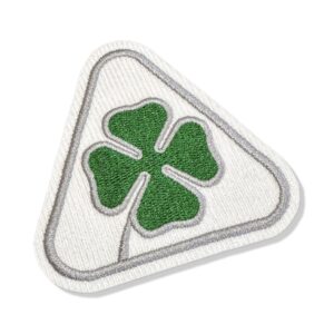 CAR071-001 Quadrifólio Patch Bordado 7,6×7,6cm