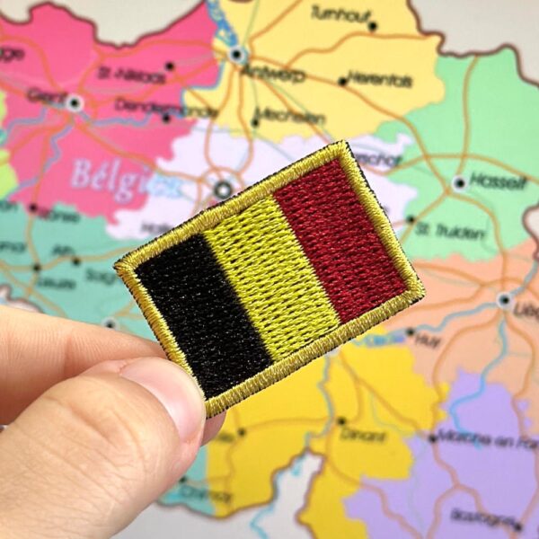 BP0215-031 Bandeira Bélgica Patch Bordado 3,8x2,5cm - Imagem 3