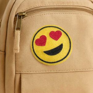 V0052-001 Carinha Apaixonada Patch Bordado 6,8×6,8cm